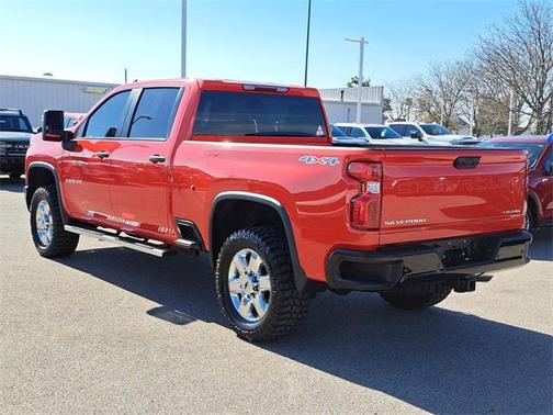2024 Chevrolet Silverado 2500 Custom