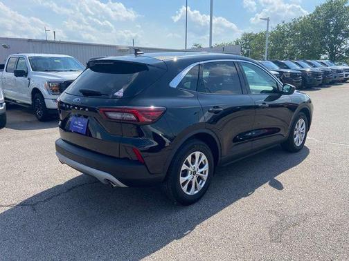 AGATE BLACK METALLIC 2023 Ford Escape Active