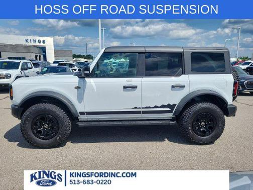 Oxford White 2022 Ford Bronco Wildtrak