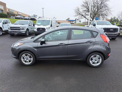 2017 Ford Fiesta SE