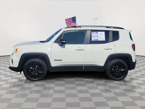 Alpine White Clearcoat 2023 Jeep Renegade Altitude
