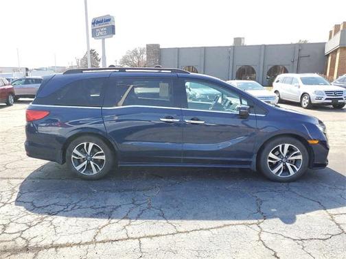 2019 Honda Odyssey Elite