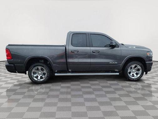 Granite Crystal Metallic Clearcoat 2025 RAM 1500 Big Horn/Lone Star