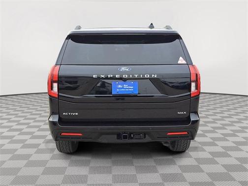 Agate Black Metallic 2025 Ford Expedition Active