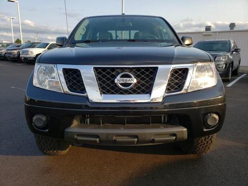 2016 Nissan Frontier SV