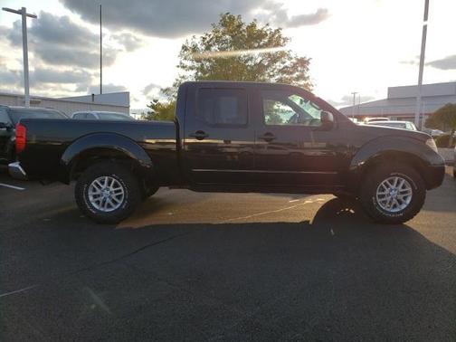 2016 Nissan Frontier SV