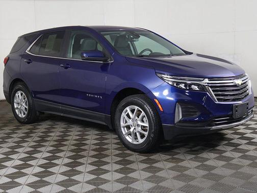 Blue Glow Metallic 2023 Chevrolet Equinox 1LT