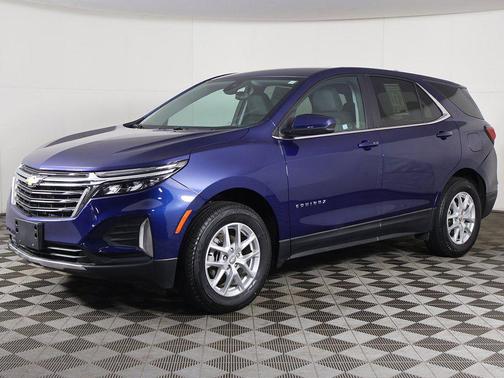 Blue Glow Metallic 2023 Chevrolet Equinox 1LT