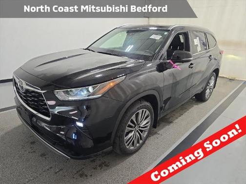 2023 Toyota Highlander Platinum
