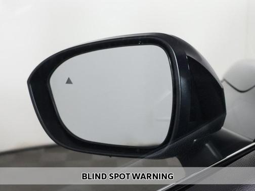 2025 Mitsubishi Outlander ES 2.5 S-AWC