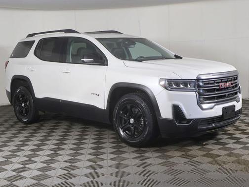 White Frost Tricoat 2023 GMC Acadia AWD AT4