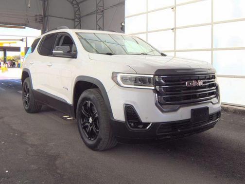 White Frost Tricoat 2023 GMC Acadia AWD AT4