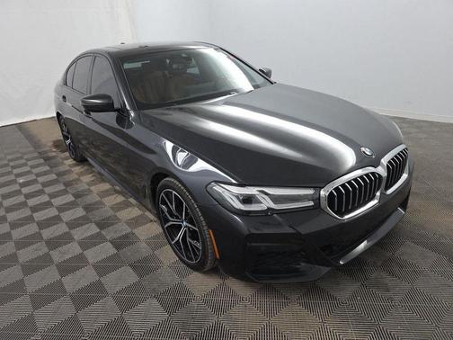 2023 BMW 530 i xDrive