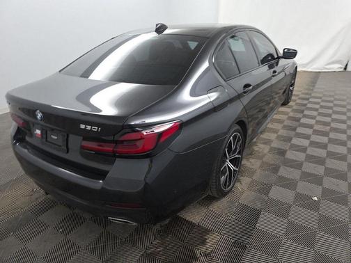 2023 BMW 530 i xDrive