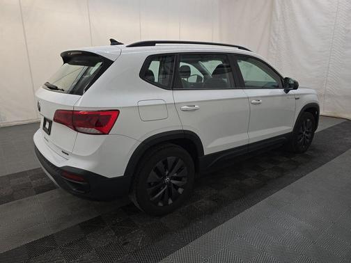 2022 Volkswagen Taos 1.5T S