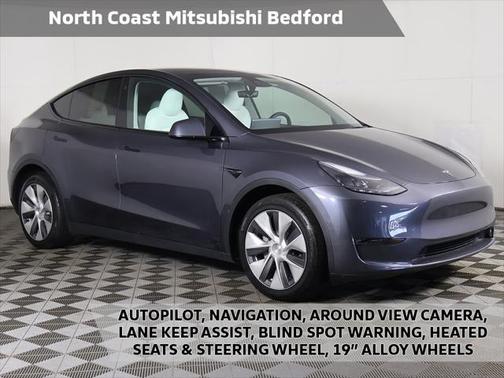 2022 Tesla Model Y Long Range Dual Motor All-Wheel Drive