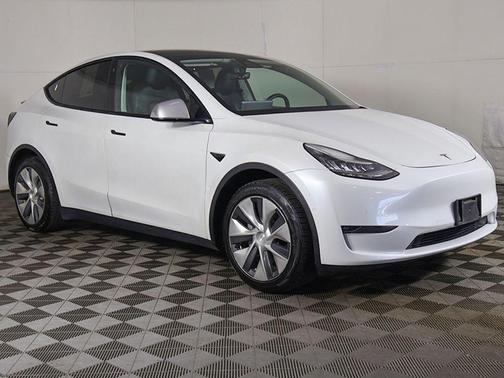 Pearl White Multi-Coat 2020 Tesla Model Y Long Range Dual Motor All-Wheel Drive