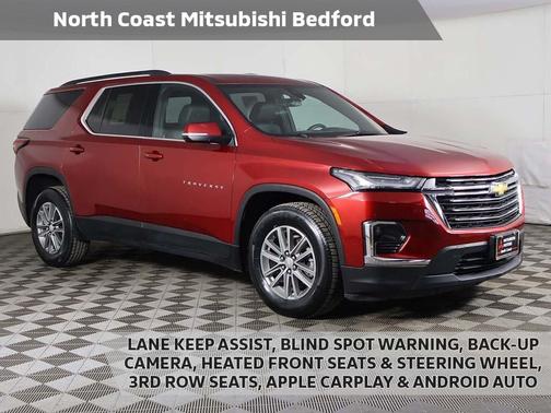 2023 Chevrolet Traverse LT Leather