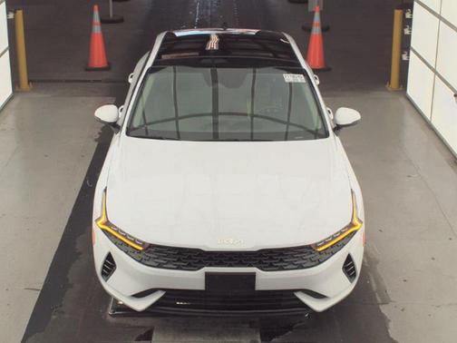 2023 Kia K5 EX