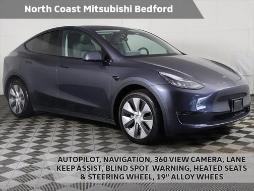 2022 Tesla Model Y Long Range Dual Motor All-Wheel Drive