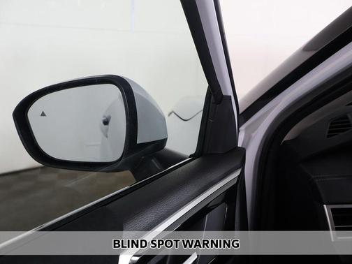 White Diamond 2026 Mitsubishi Outlander ES 1.5T S-AWC