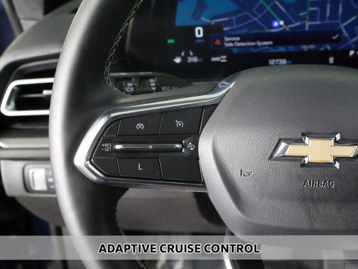 Lakeshore Blue Metallic 2025 Chevrolet Traverse LT