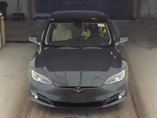 2018 Tesla Model S 75D