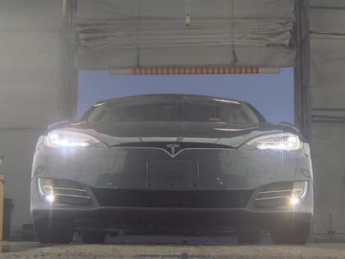 2018 Tesla Model S 75D