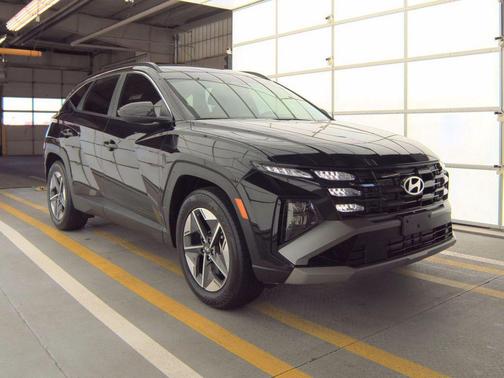 Phantom Black 2025 Hyundai TUCSON SEL