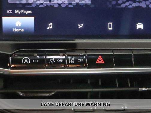 Diamond Black Crystal Pearlcoat 2026 Jeep Compass Latitude