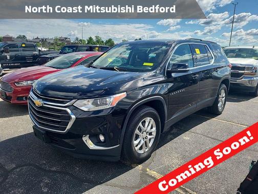 Mosaic Black Metallic 2020 Chevrolet Traverse LT Leather
