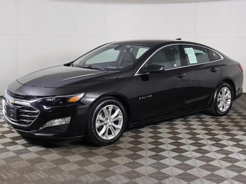 2022 Chevrolet Malibu FWD LT