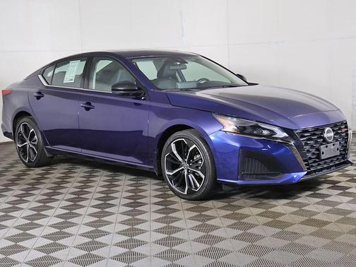 Deep Blue Pearl 2024 Nissan Altima SR Intelligent AWD