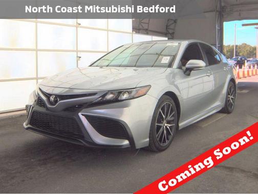 Celestial Silver Metallic 2023 Toyota Camry SE