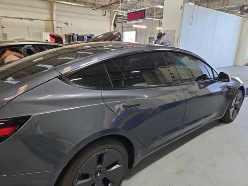 Gray 2022 Tesla Model 3 Long Range