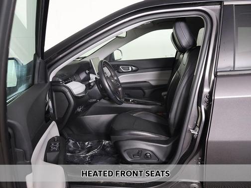 Granite Crystal Metallic Clearcoat 2022 Jeep Compass Limited
