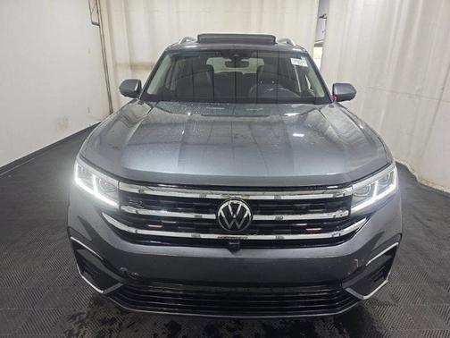 Platinum Gray Metallic 2022 Volkswagen Atlas 3.6L SEL Premium