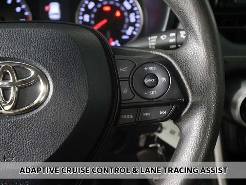 Magnetic Gray Metallic 2020 Toyota RAV4 LE