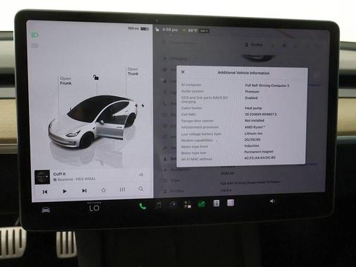 Pearl White Multi-Coat 2023 Tesla Model 3 Performance