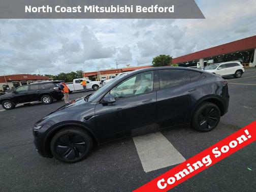 Stealth Grey 2026 Tesla Model Y Rear-Wheel Drive