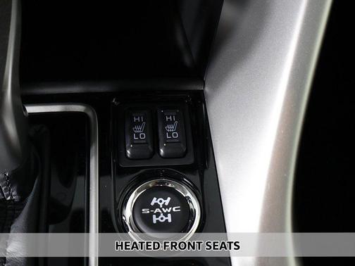 Labrador Black Pearl 2026 Mitsubishi Eclipse Cross SE