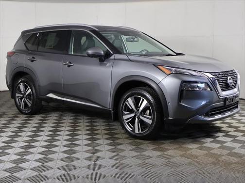 2022 Nissan Rogue SL