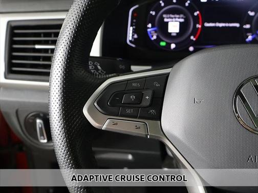 2022 Volkswagen Atlas Cross Sport 3.6L V6 SEL Premium R-Line