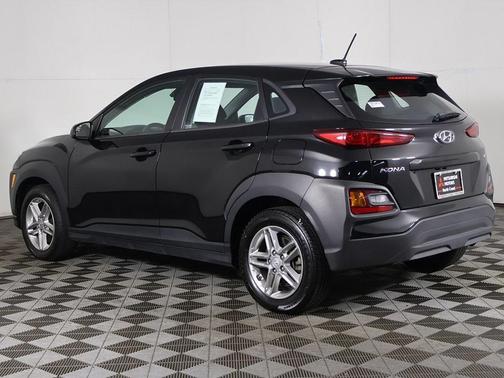 2021 Hyundai KONA SE