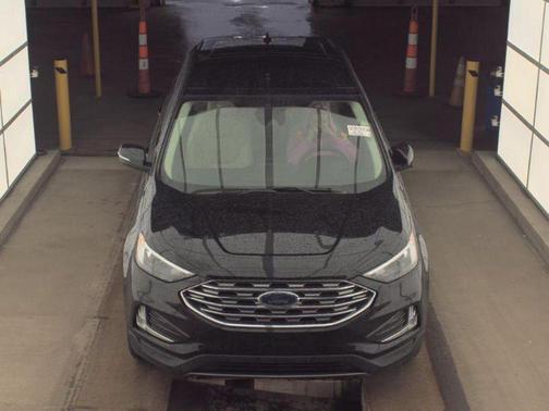 Agate Black Metallic 2023 Ford Edge Titanium