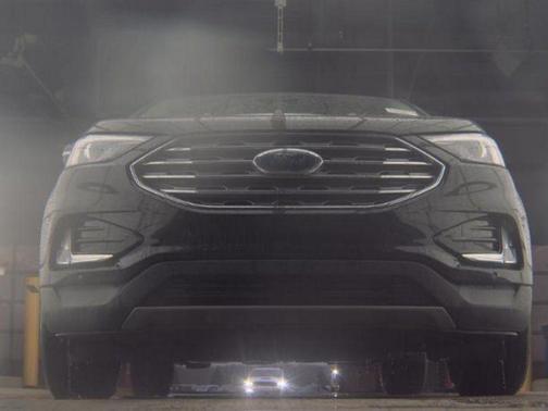Agate Black Metallic 2023 Ford Edge Titanium