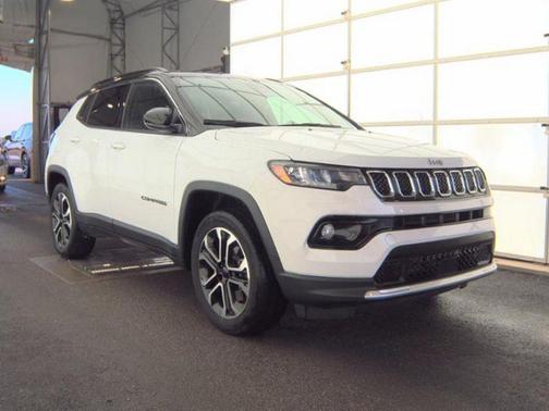 Bright White Clearcoat 2023 Jeep Compass Limited