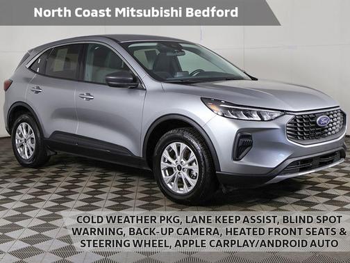 Iconic Silver Metallic 2024 Ford Escape Active