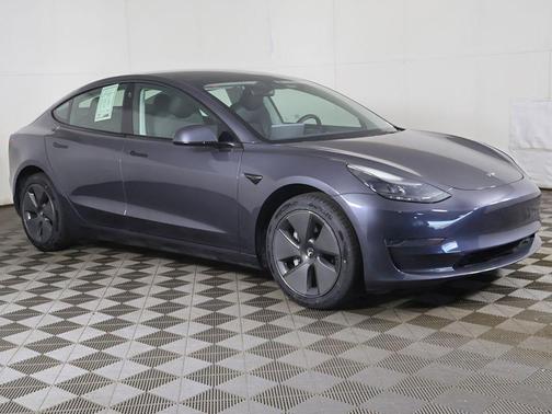 Gray 2023 Tesla Model 3 Standard Range