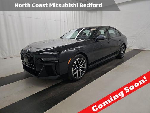 Black Sapphire Metallic 2023 BMW 760 i xDrive